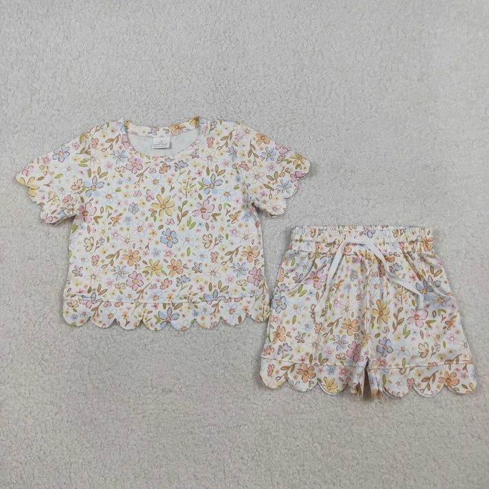 Floral Scalloped Edge Short Set